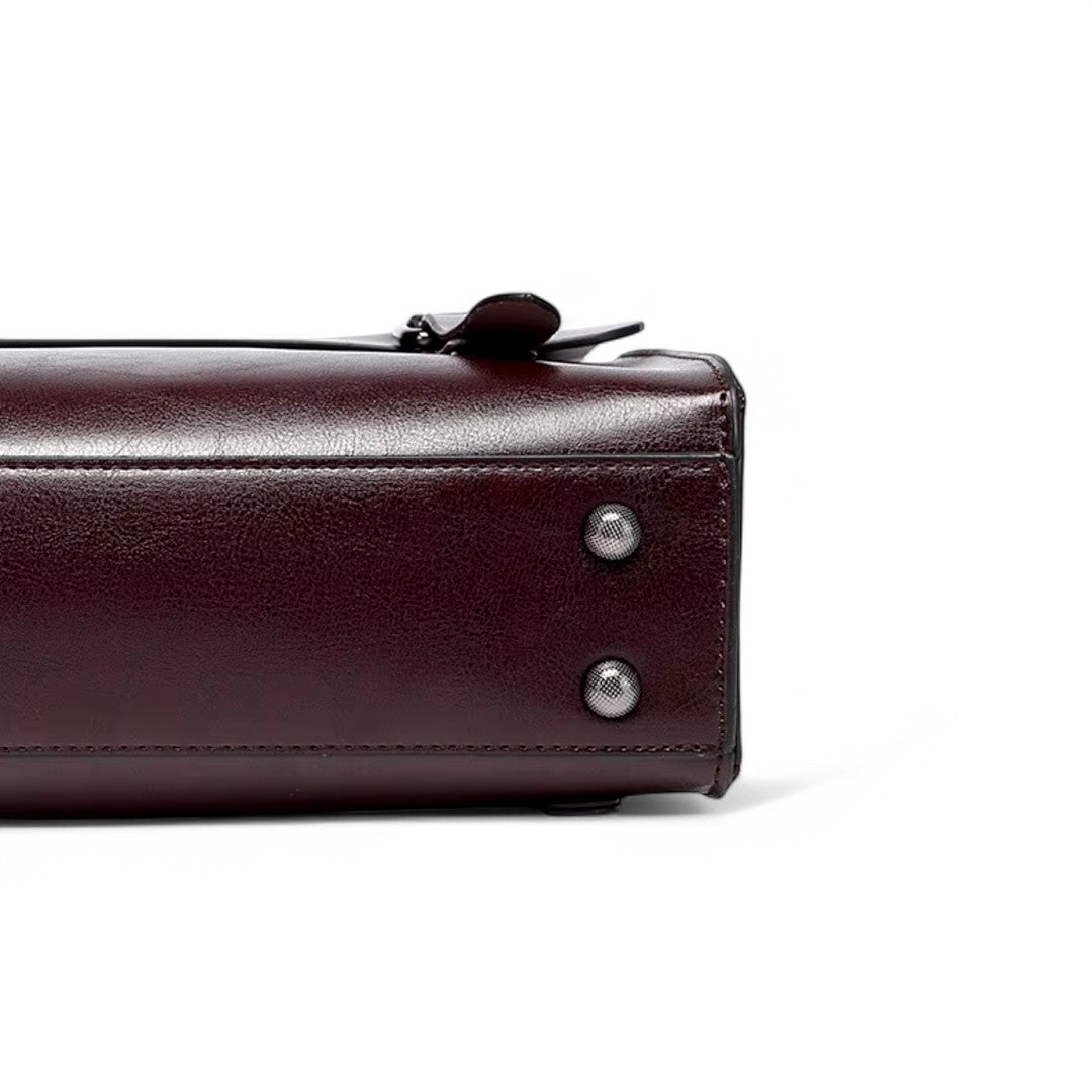 Sac à dos vintage cuir véritable 10L – LeatherPro – Havresacs