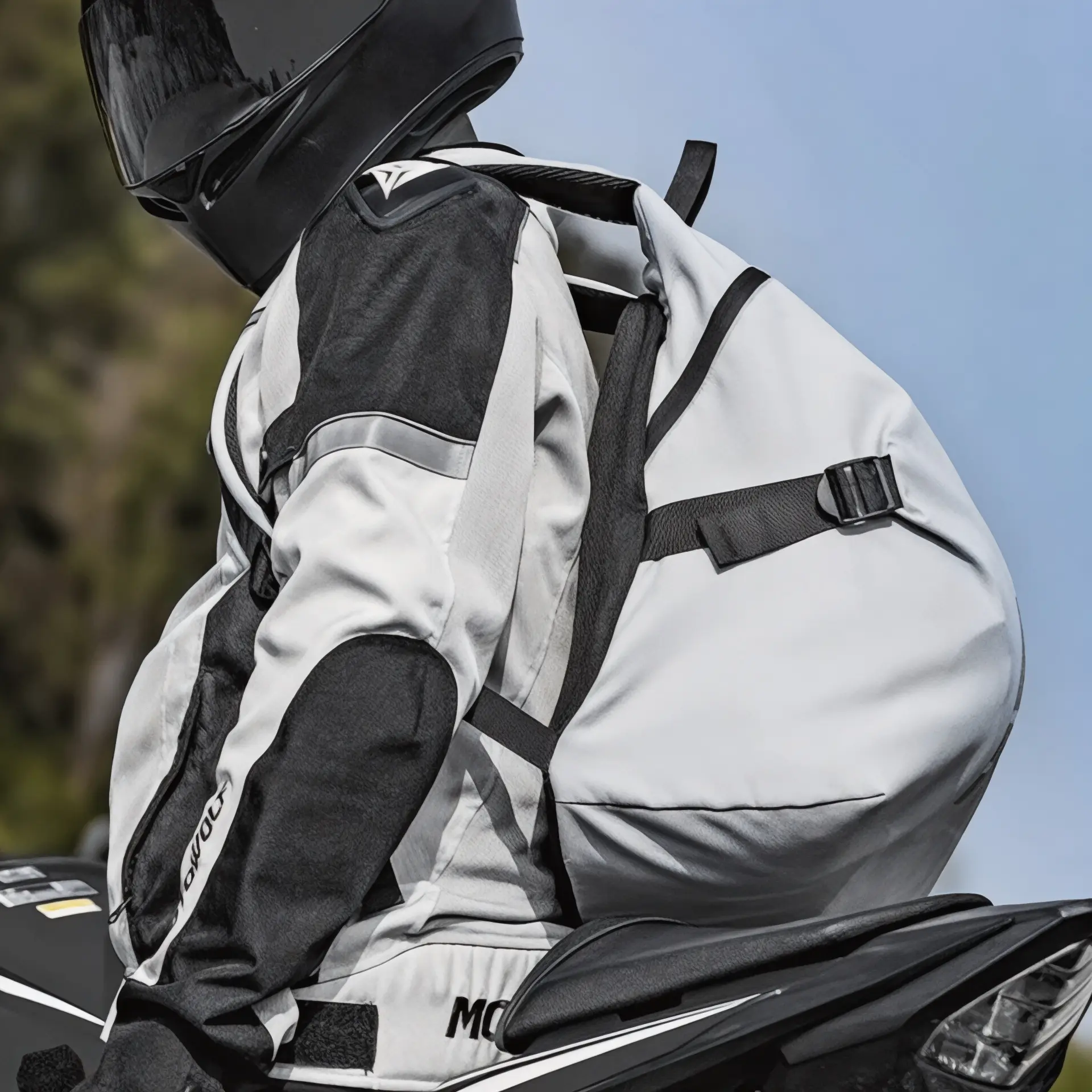 Sac à dos moto étanche de 30L poche ordinateur 15 pouces - Havresacs - HavreS