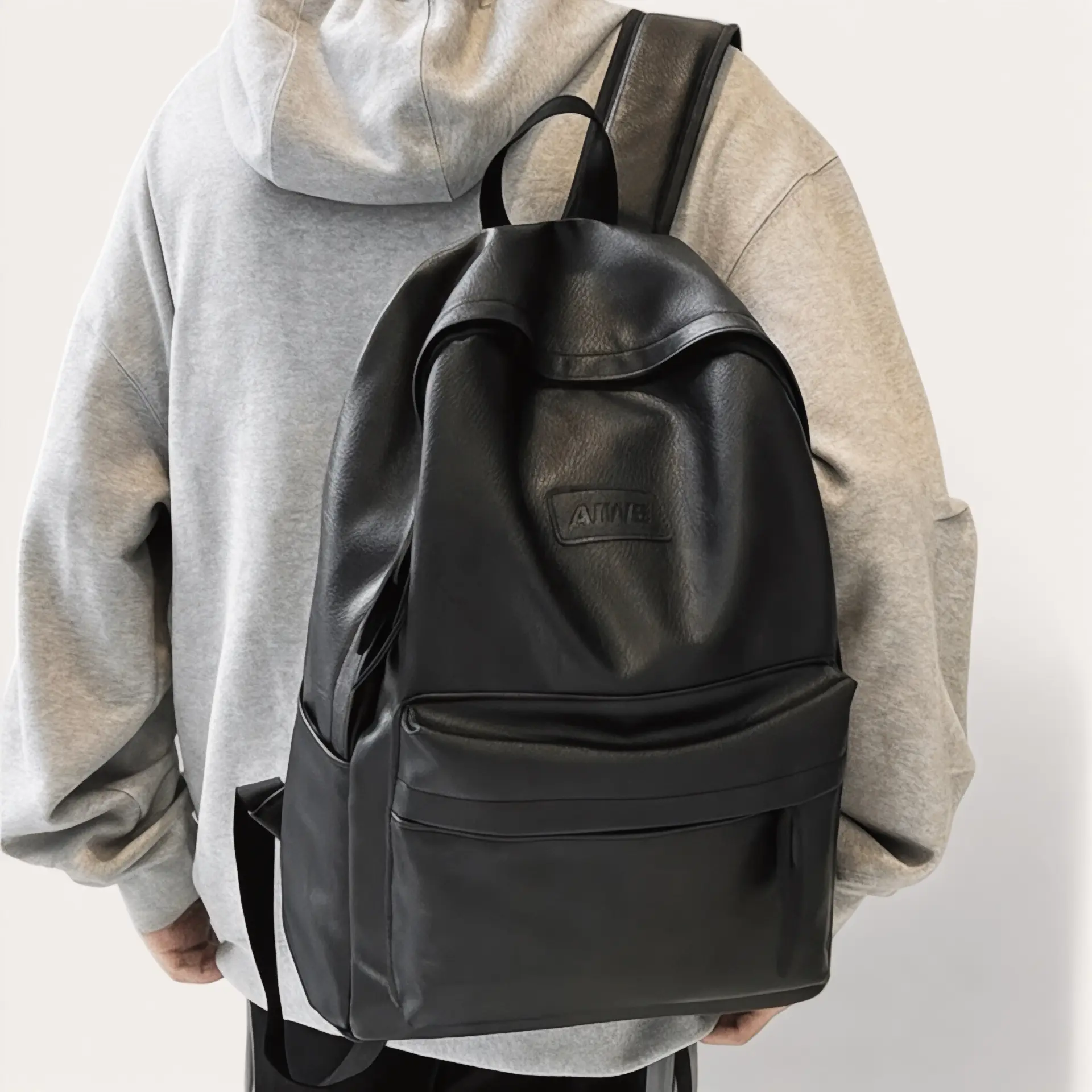 Sac à dos urbain léger avec poche ordinateur 15 pouces – Havresacs - HavreS