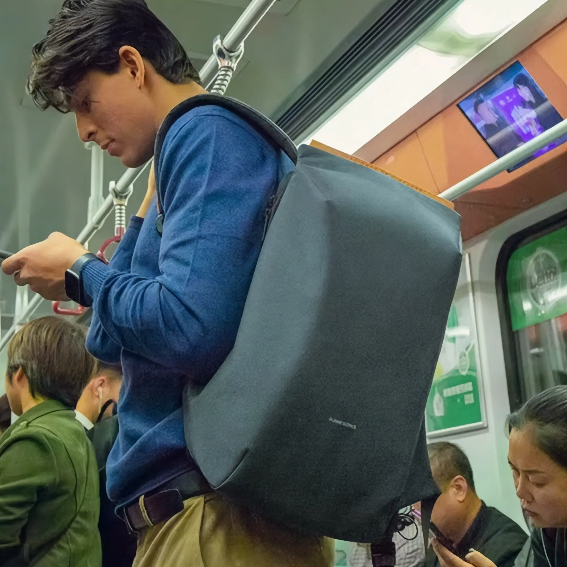 Sac à dos antivol sécurisé, étanche, poche pc 15 pouces - Havresacs - HavreS