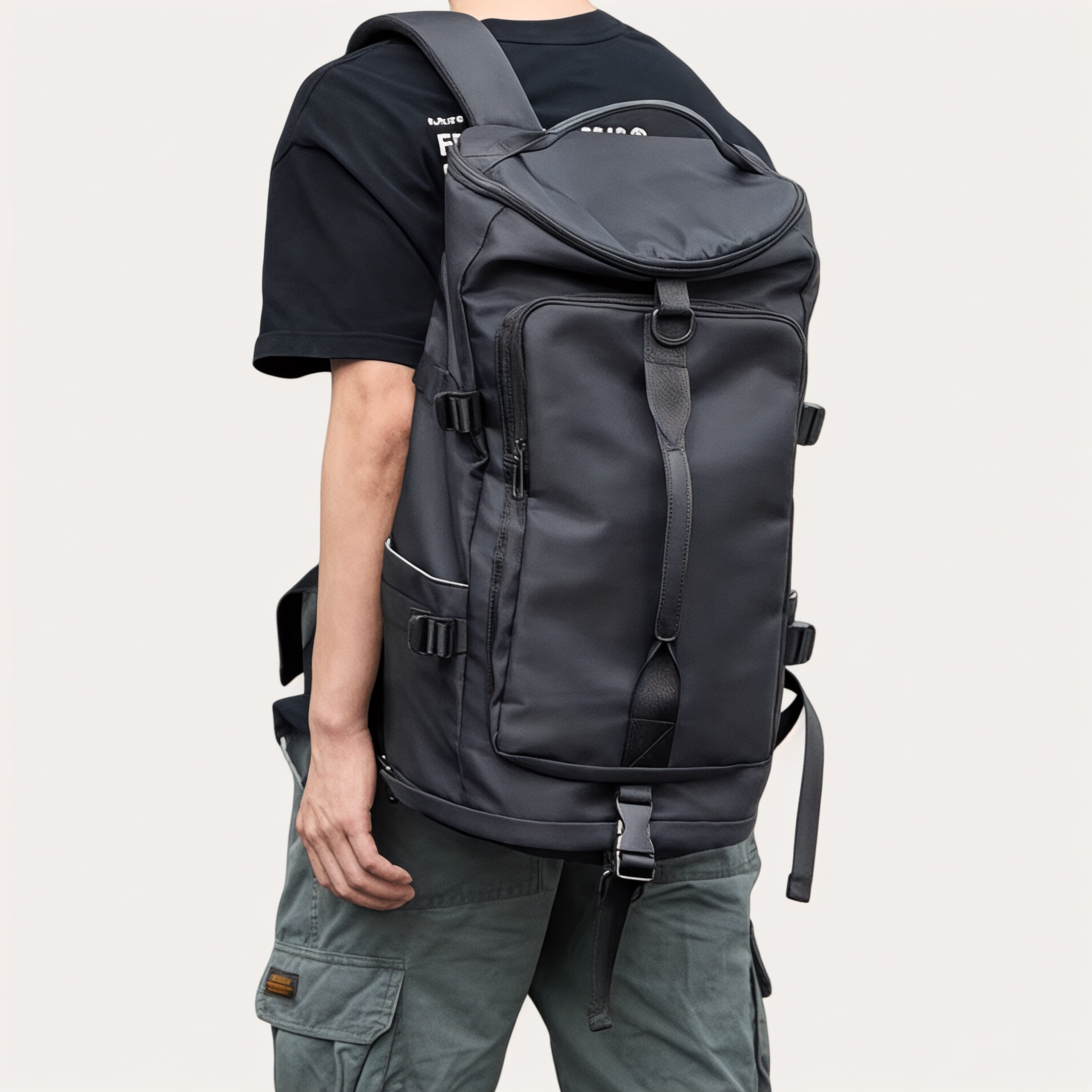 Sac à dos connecté idéal en cabine avion – Fortress – Havresacs