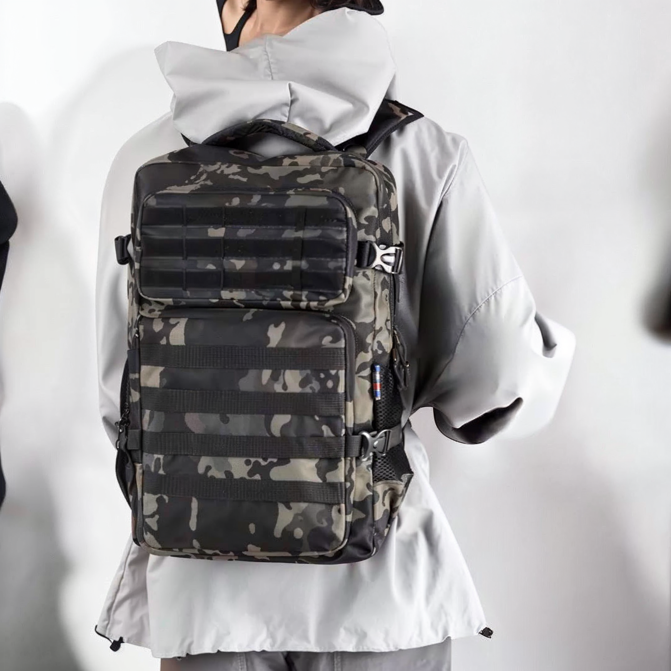 Sac à dos tactique camouflage 25L – WildTrek – Havresacs