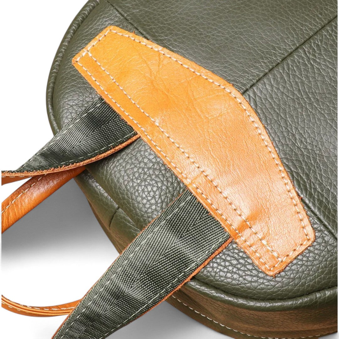 Sac à dos femme vintage en cuir de vachette vert, compact 6 litres
