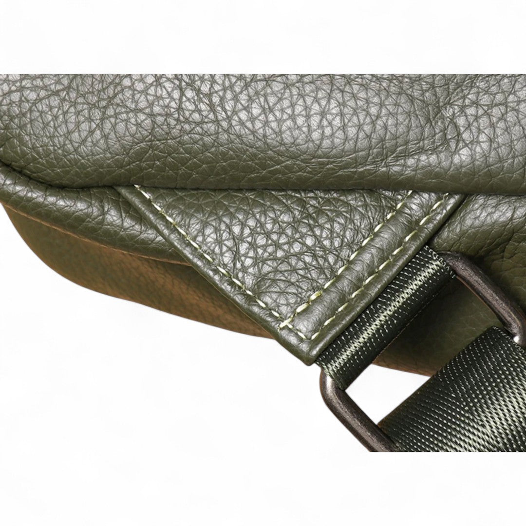 Sac à dos femme vintage en cuir de vachette vert, compact 6 litres